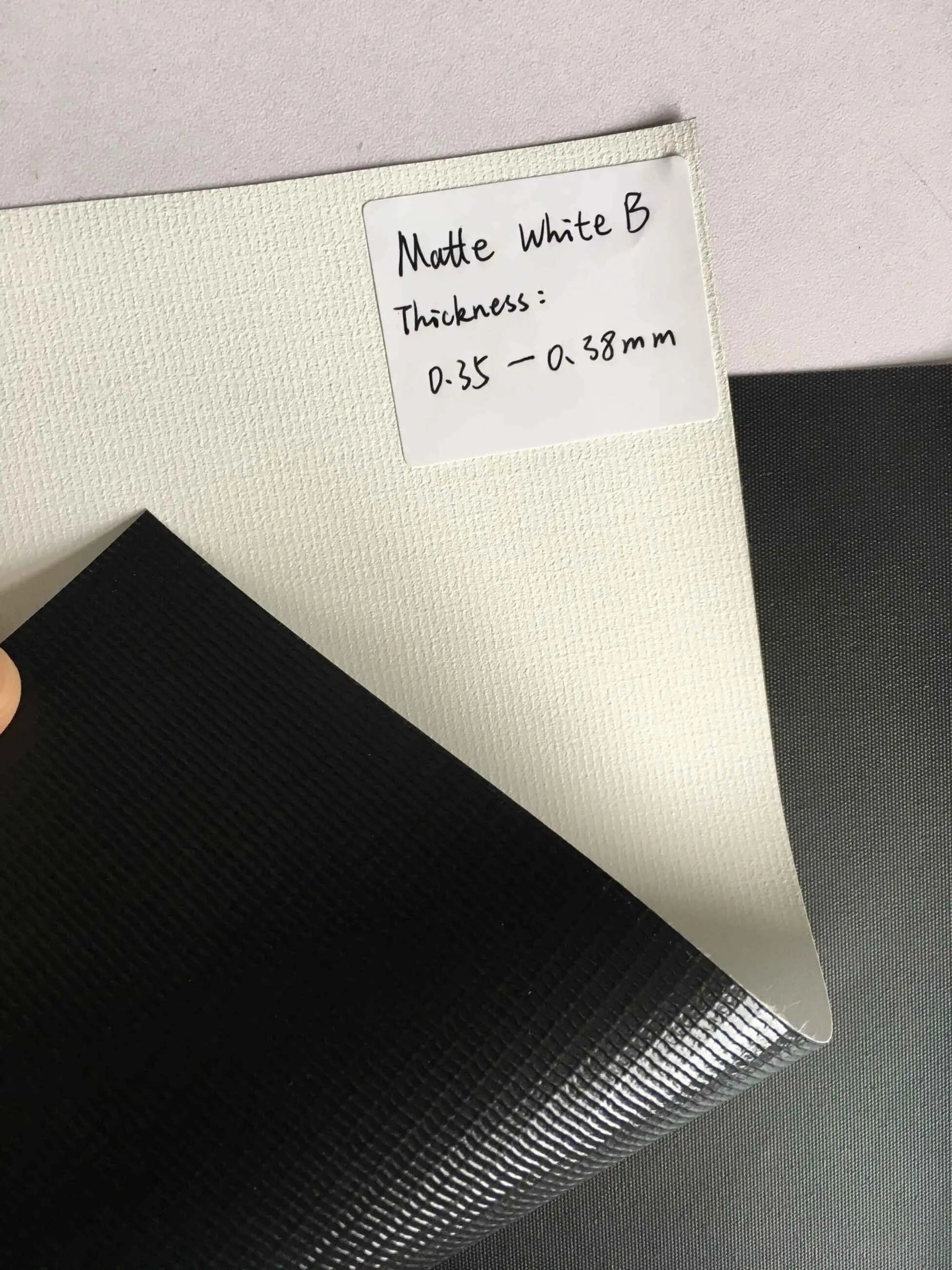 72-Inch Diagonal Electric Projection Screen 4K Resolution 4:3 Aspect Ratio Motorized Remote Control for Home Theater Office Use